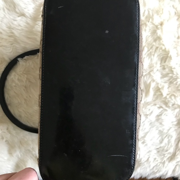 Authentic vintage monogram GUCCI bag - Picture 6 of 9